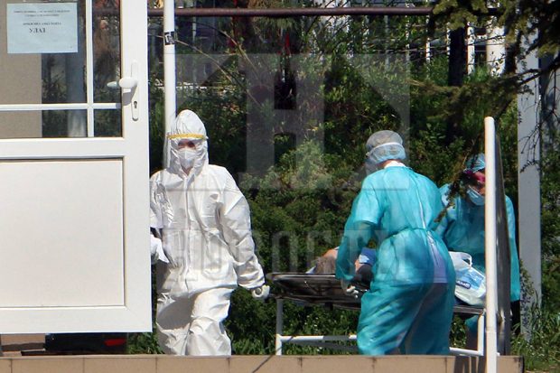 Једна корисница дома за старе у Смедереву ПОЗИТИВНА на Ковид-19, хоспитализовано 14